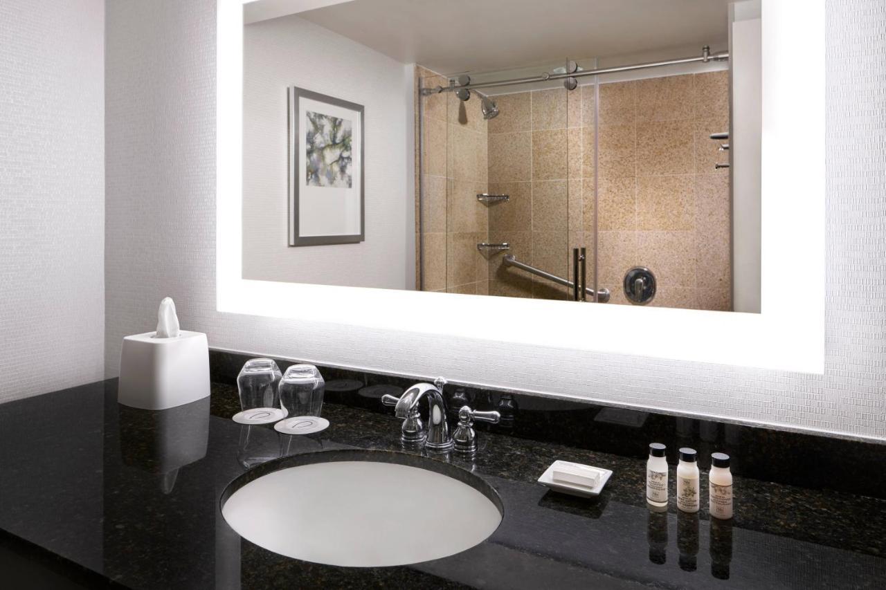 Hotel Delta By Marriott Norfolk 3*